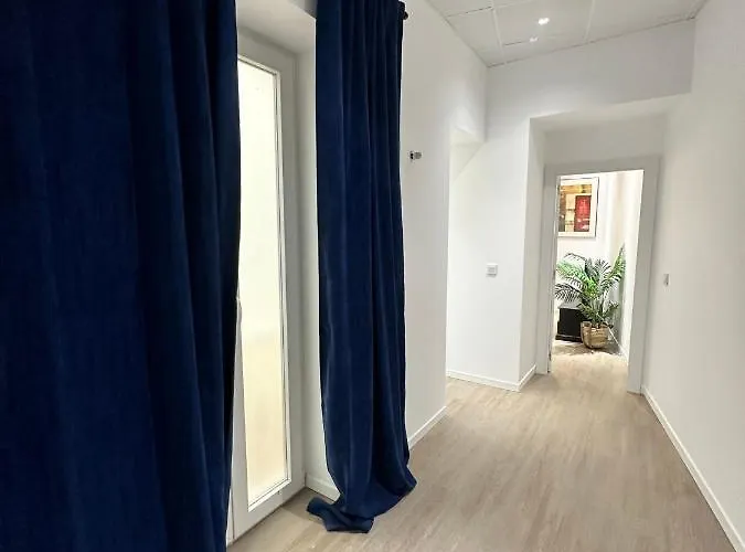 Nebro Luna Apartamento Cádiz