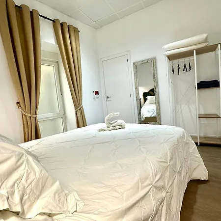 Nebro Luna Apartament Kadyks