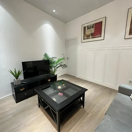 Nebro Luna, En El Corazon De *